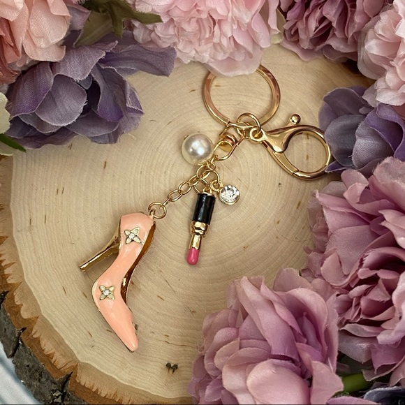 Glam Keychain with Pink High Heel Shoe & Lipstick - Picture 7 of 15